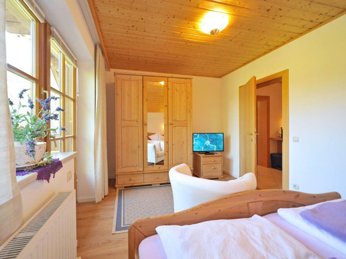 Апартаменты Haus Lindenkreuz Бад Кляйнкирххайм Экстерьер фото