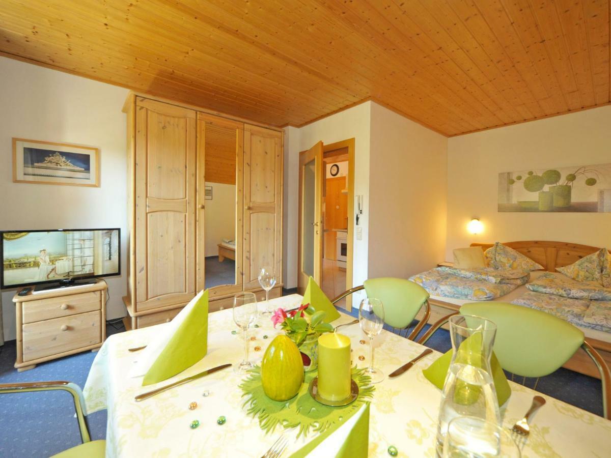 Апартаменты Haus Lindenkreuz Бад Кляйнкирххайм Экстерьер фото